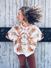 Load image into Gallery viewer, Thread Journeys Onion Skins Drift Top ~ Merino ~ XL/XXL
