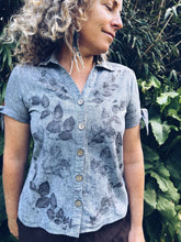 Load image into Gallery viewer, Twist sleeve top ~ Linen ~ XS/S
