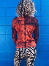 Load image into Gallery viewer, Wild Rusty Top ~ Merino ~ S/M
