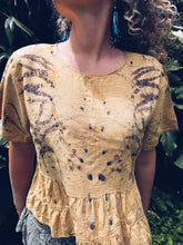 Load image into Gallery viewer, Mustard Top ~ Linen ~ L/XL Wild Botanica

