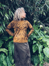 Load image into Gallery viewer, Caramel Long Sleeve ~ Merino ~ XXL
