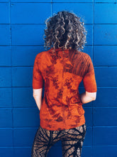 Load image into Gallery viewer, Wild Orange Tee ~ Merino ~ S/M
