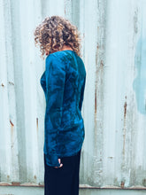 Load image into Gallery viewer, Blue Longsleeve ~ Merino ~ M Wild Botanica
