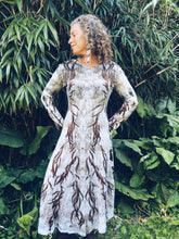 Load image into Gallery viewer, Thread Journeys Dress ~ Merino ~ L ~ NEW Wild Botanica
