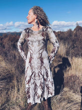 Load and play video in Gallery viewer, Thread Journeys Dress ~ Merino ~ L ~ NEW
